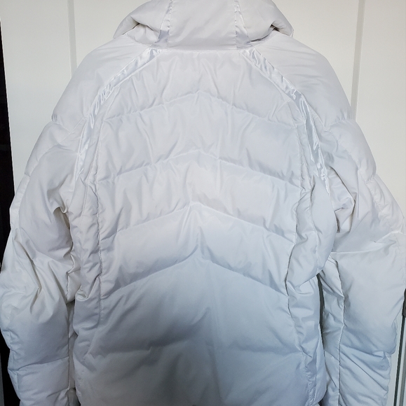 Nike winter coat - Picture 2 of 4